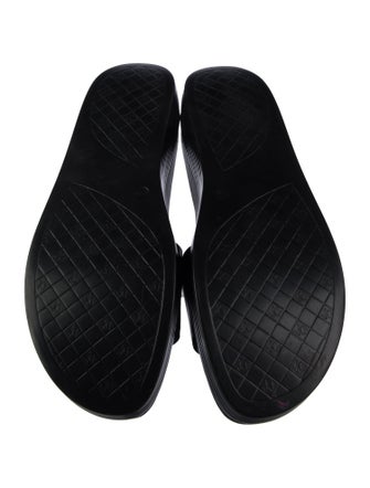 Donald Pliner Leather Slides