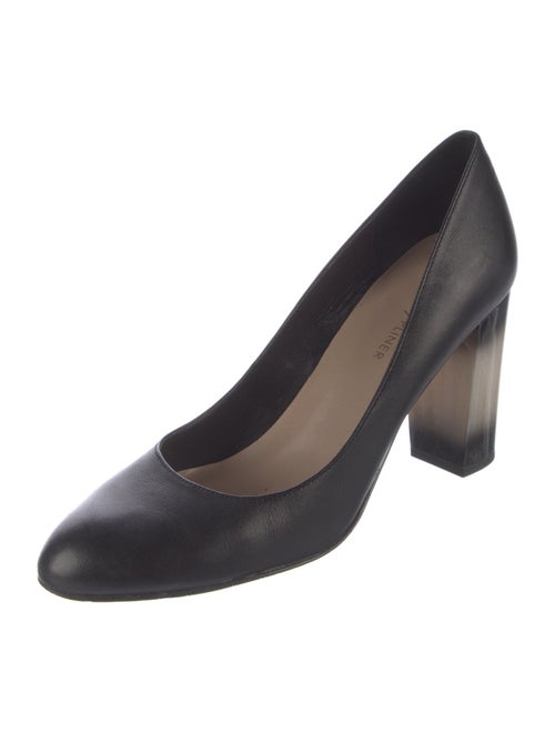 Donald Pliner Leather Pumps