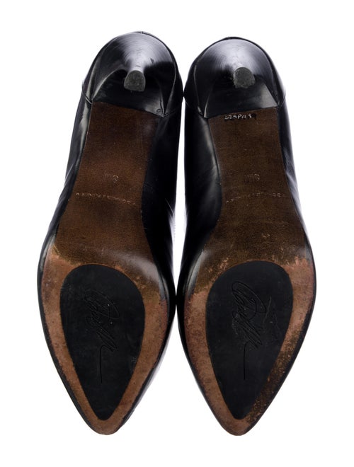 Donald Pliner Leather Pumps