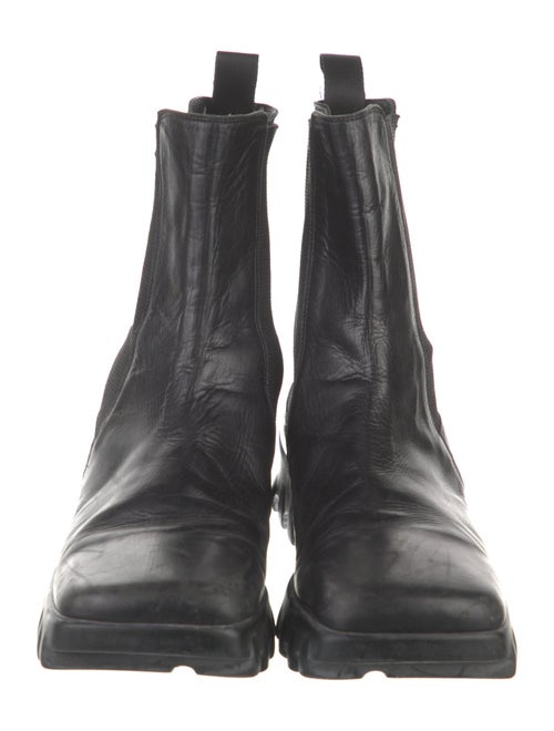 Donald Pliner Leather Chelsea Boots