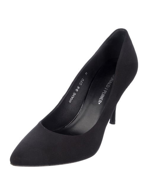 Donald Pliner Pumps
