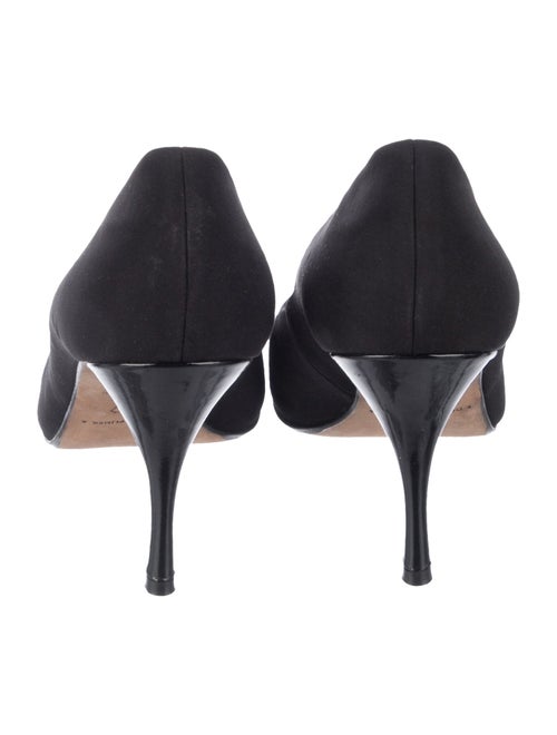 Donald Pliner Pumps