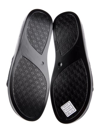 Donald Pliner Leather Slides