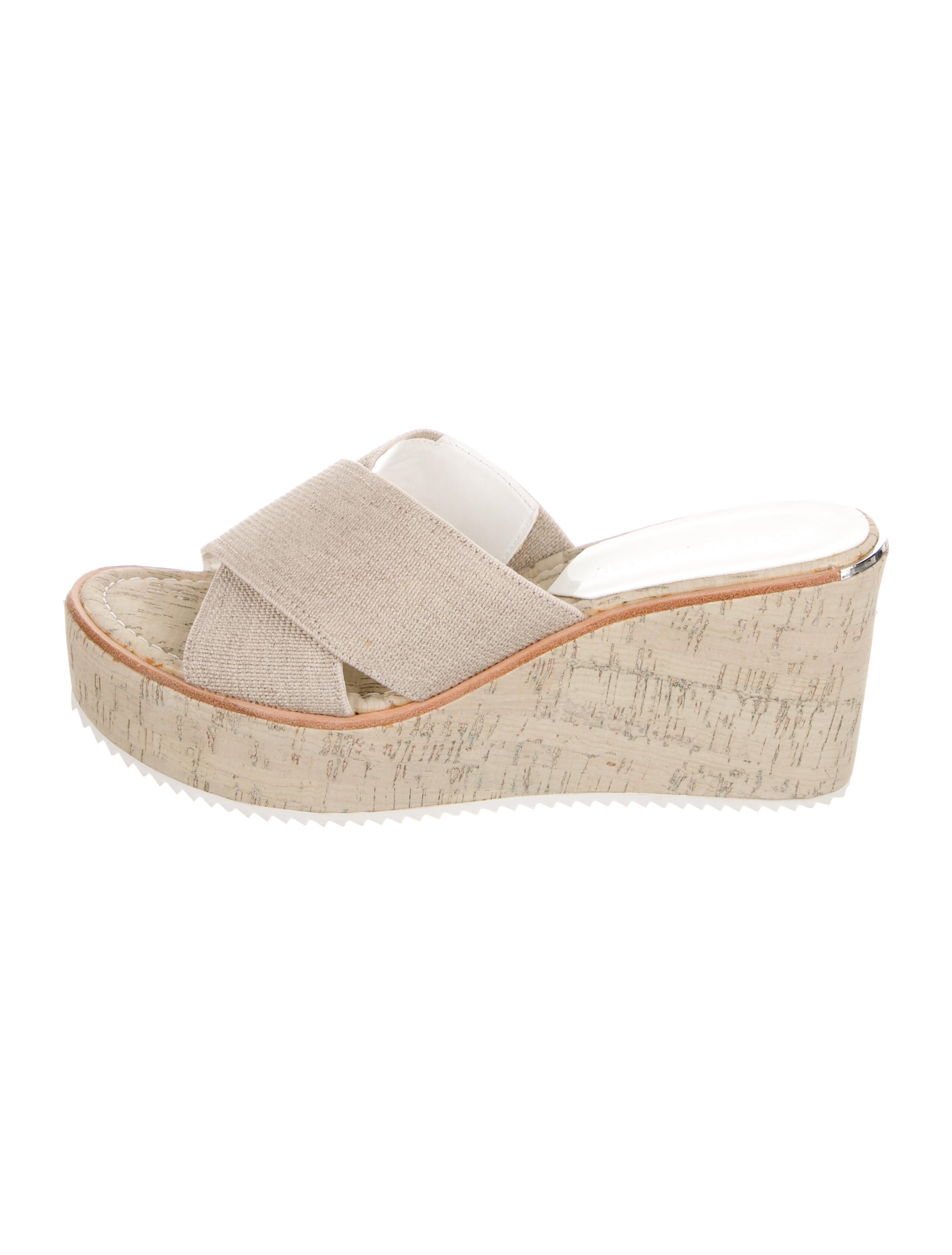 Donald Pliner Slides