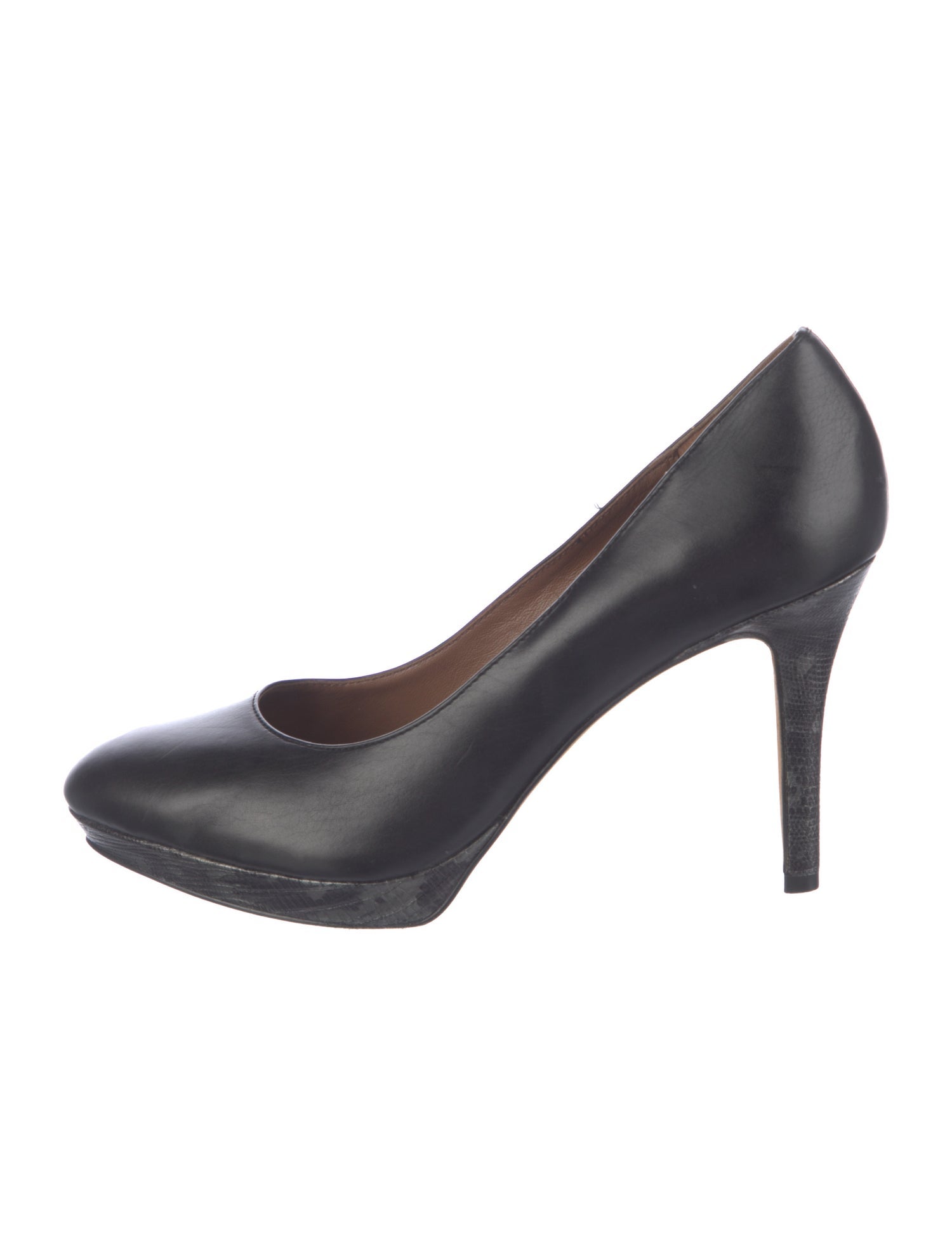 Donald Pliner Leather Pumps