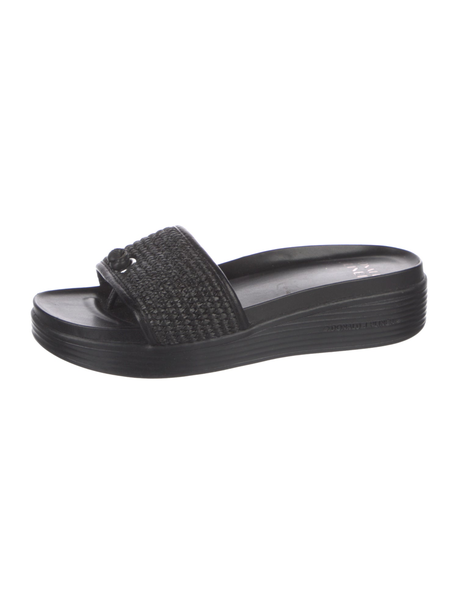 Donald Pliner Leather Flats
