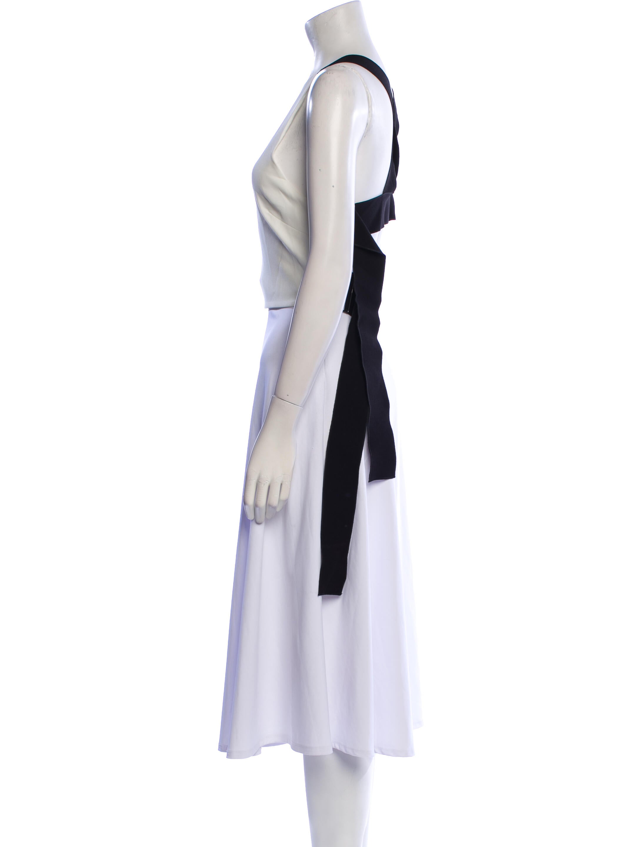 Derek Lam 10 Crosby Crew Neck Sleeveless Crop Top