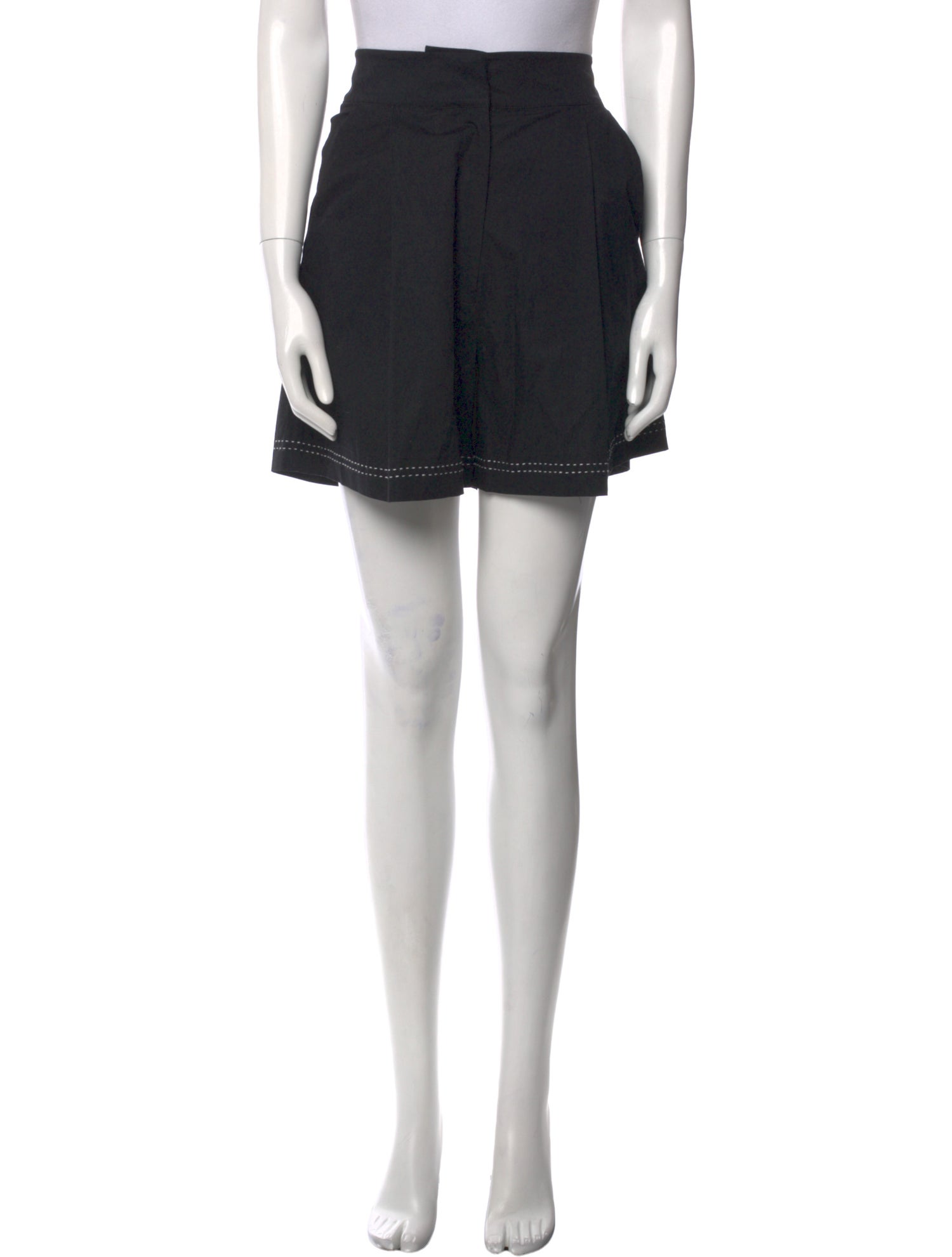 De Loreta Mini Shorts w/ Tags