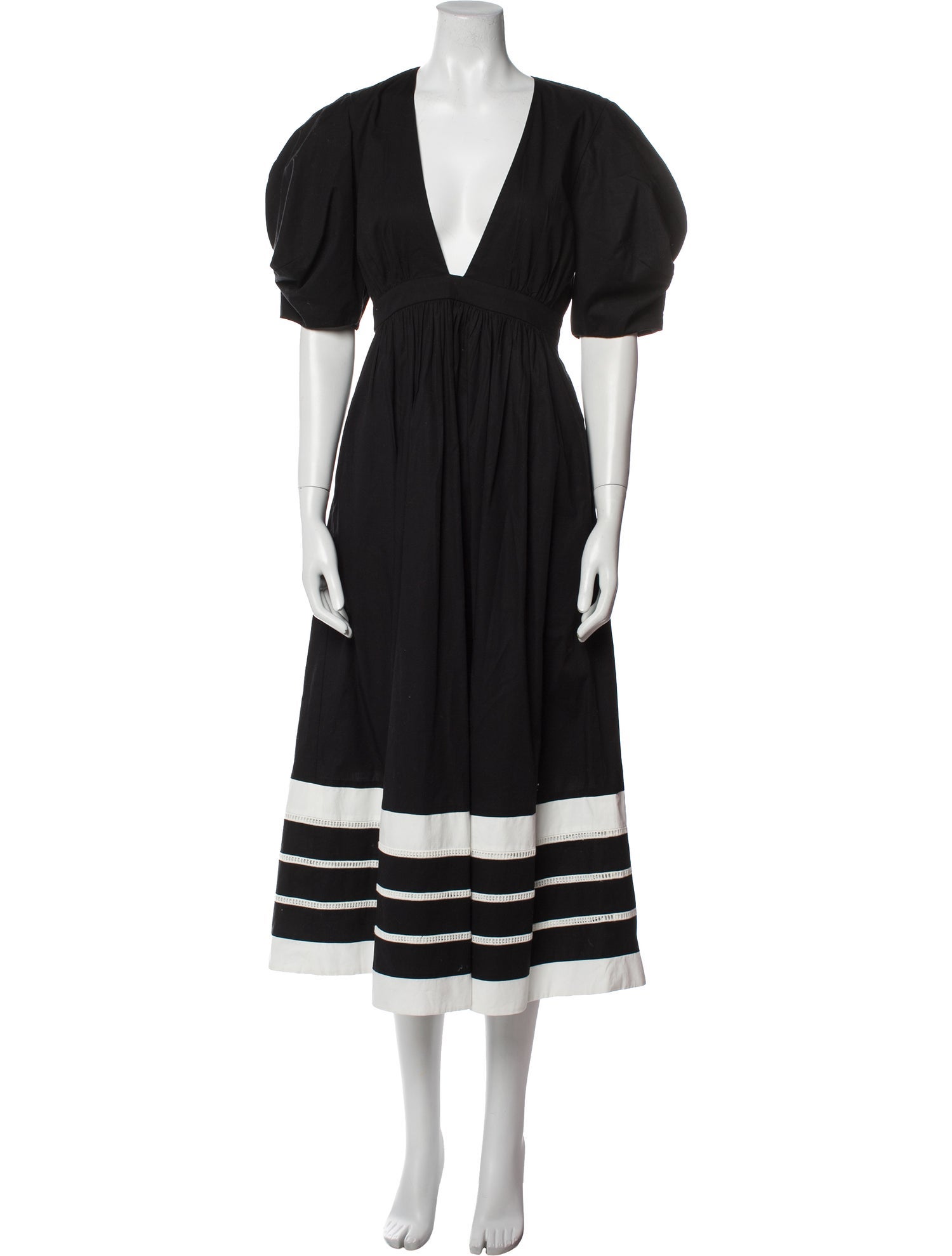 De Loreta V-Neck Long Dress