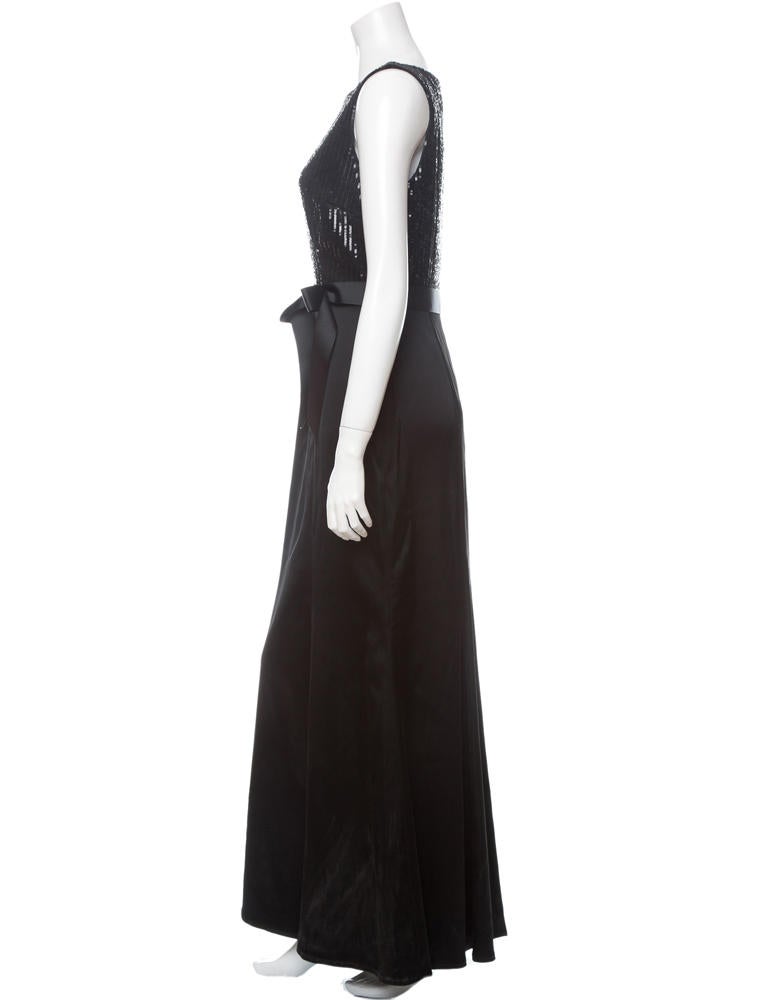 David Meister Gown