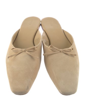 DÔEN Suede Bow Accents Mules