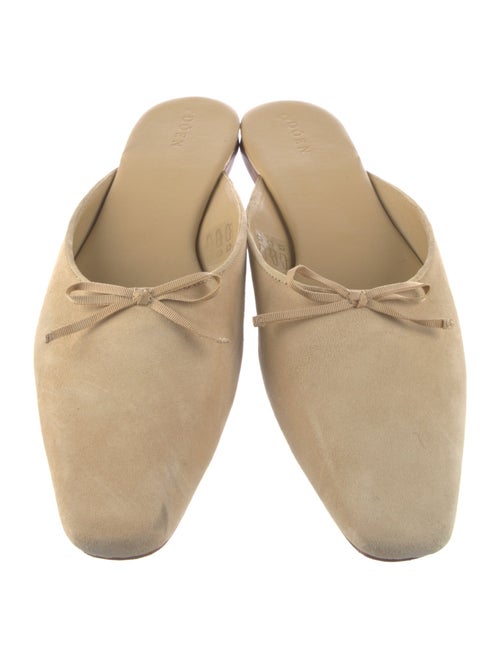 DÔEN Suede Bow Accents Mules