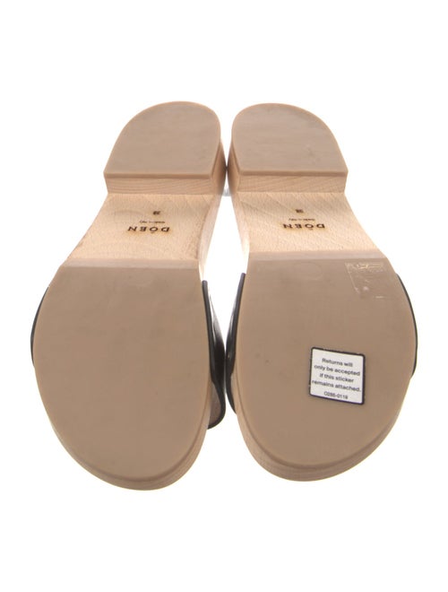 DÔEN Leather Slides