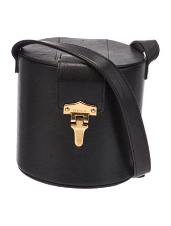 DÔEN Leather Bucket Bag