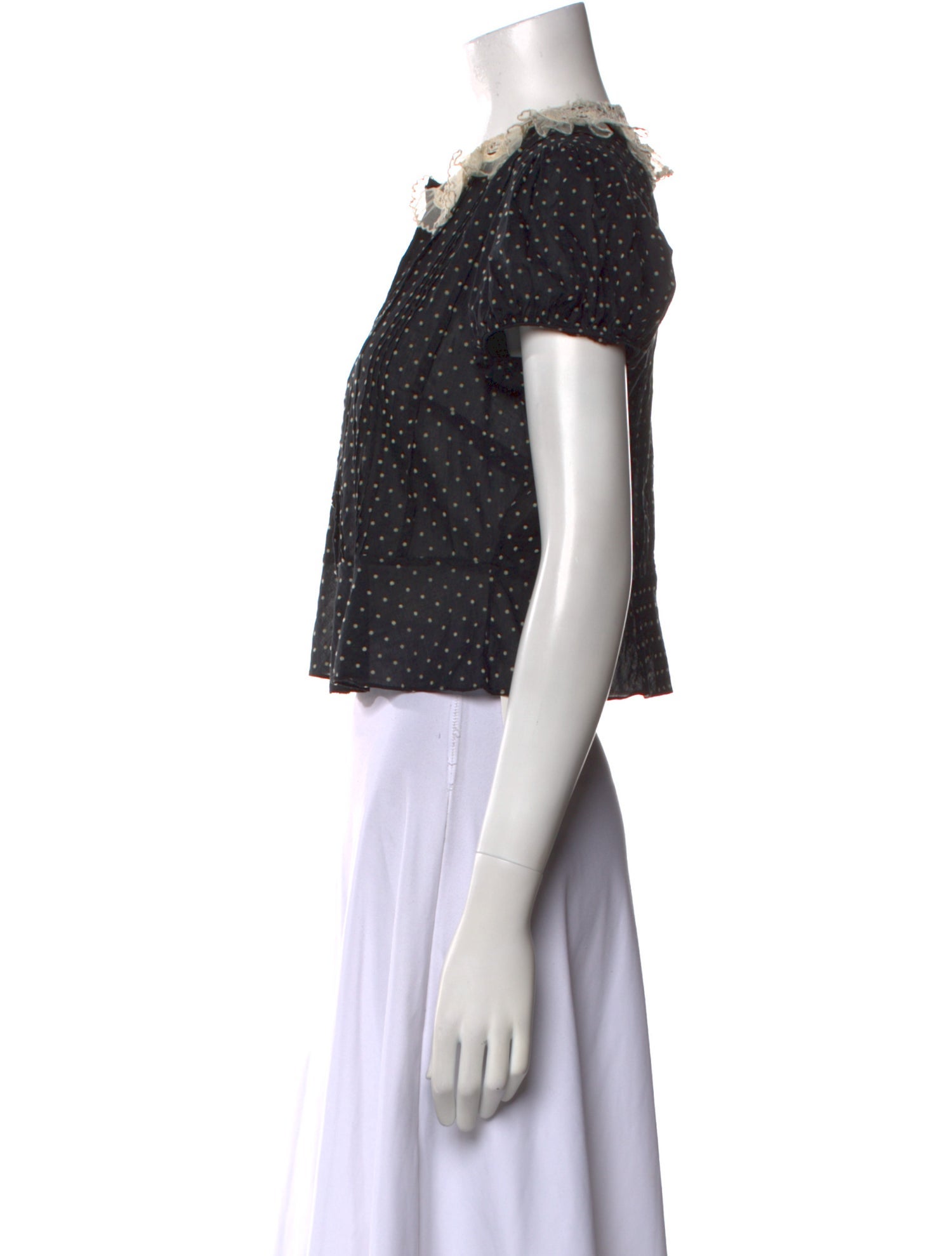 DÔEN Polka Dot Print Short Sleeve Crop Top