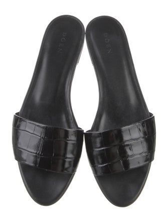 DÔEN Leather Slides