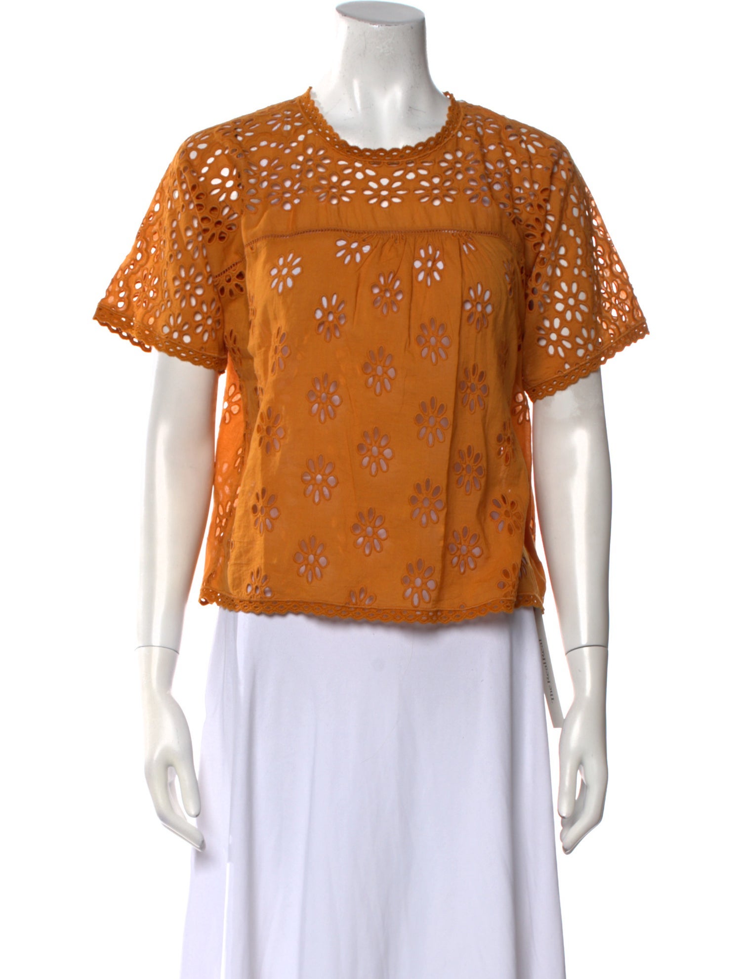 DÔEN Crew Neck Short Sleeve Top