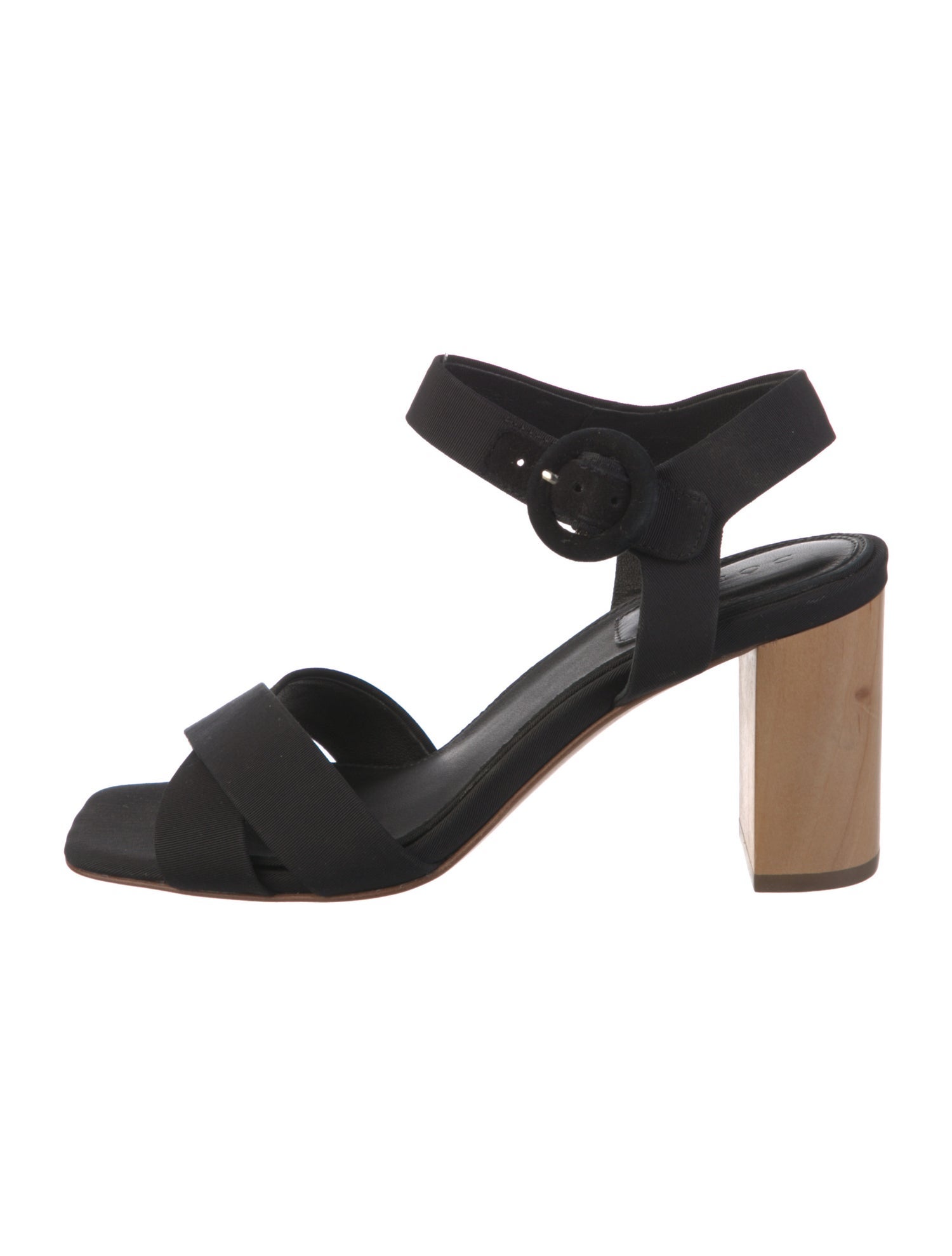 DÔEN Canvas Sandals