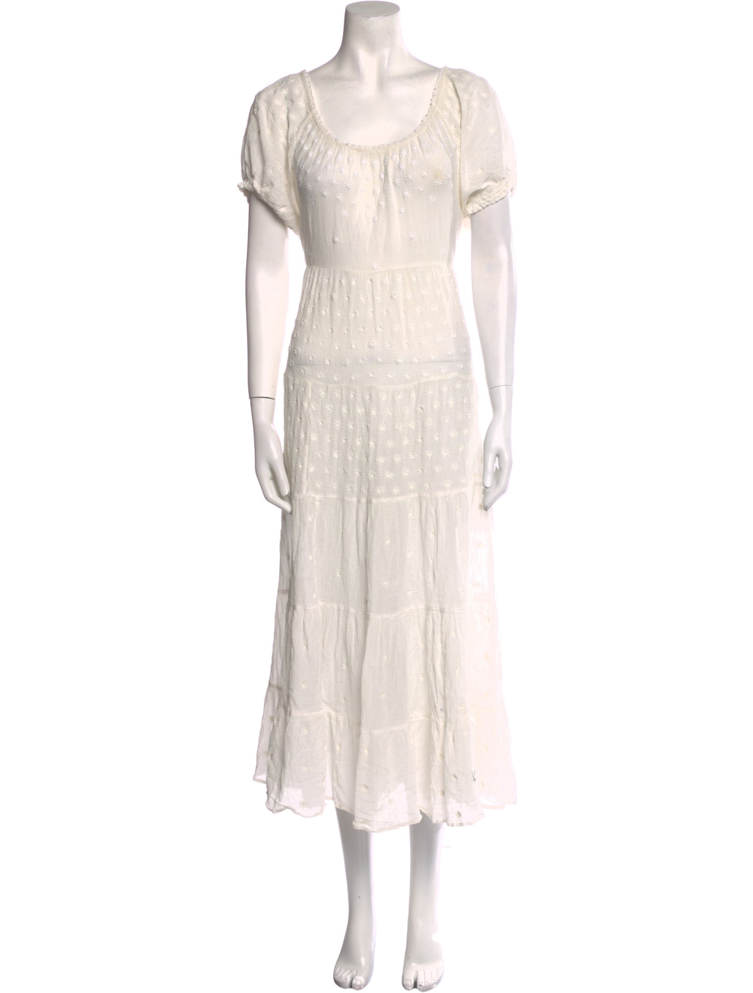 DÔEN Scoop Neck Midi Length Dress