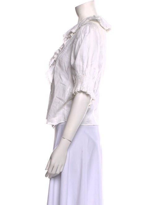 DÔEN V-Neck Three-Quarter Sleeve Crop Top