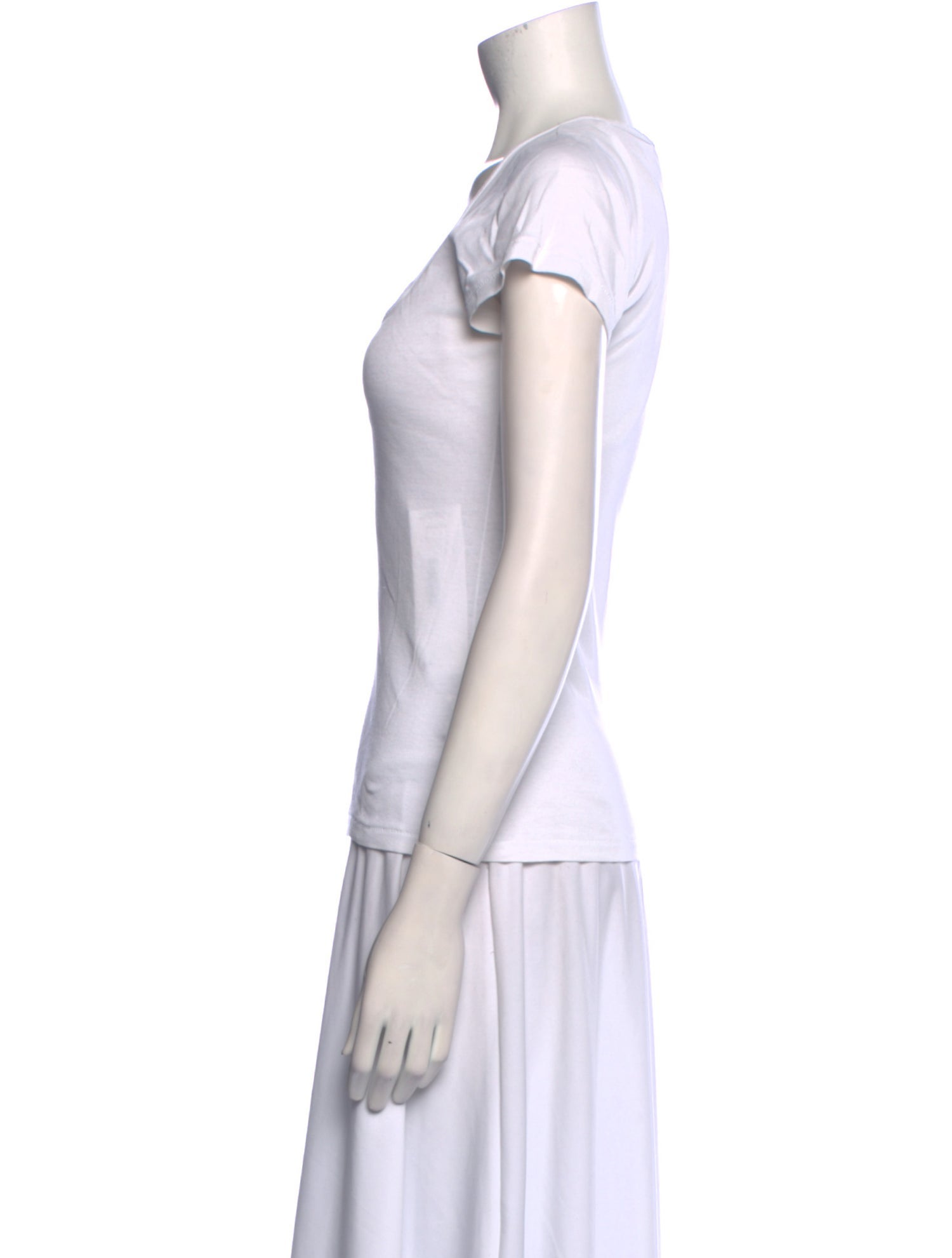 DÔEN Scoop Neck Short Sleeve T-Shirt