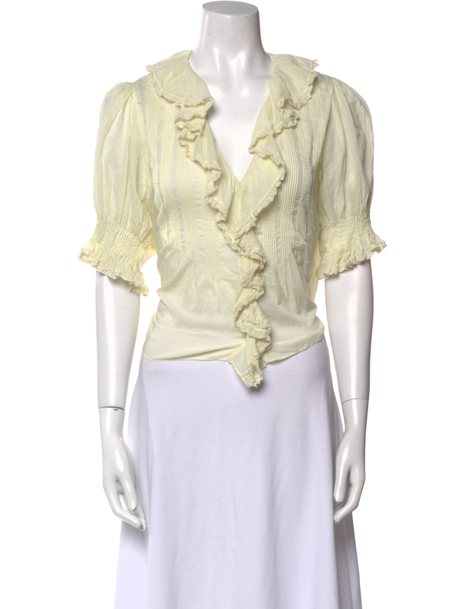 DÔEN V-Neck Short Sleeve Crop Top