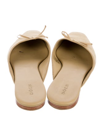 DÔEN Suede Mules