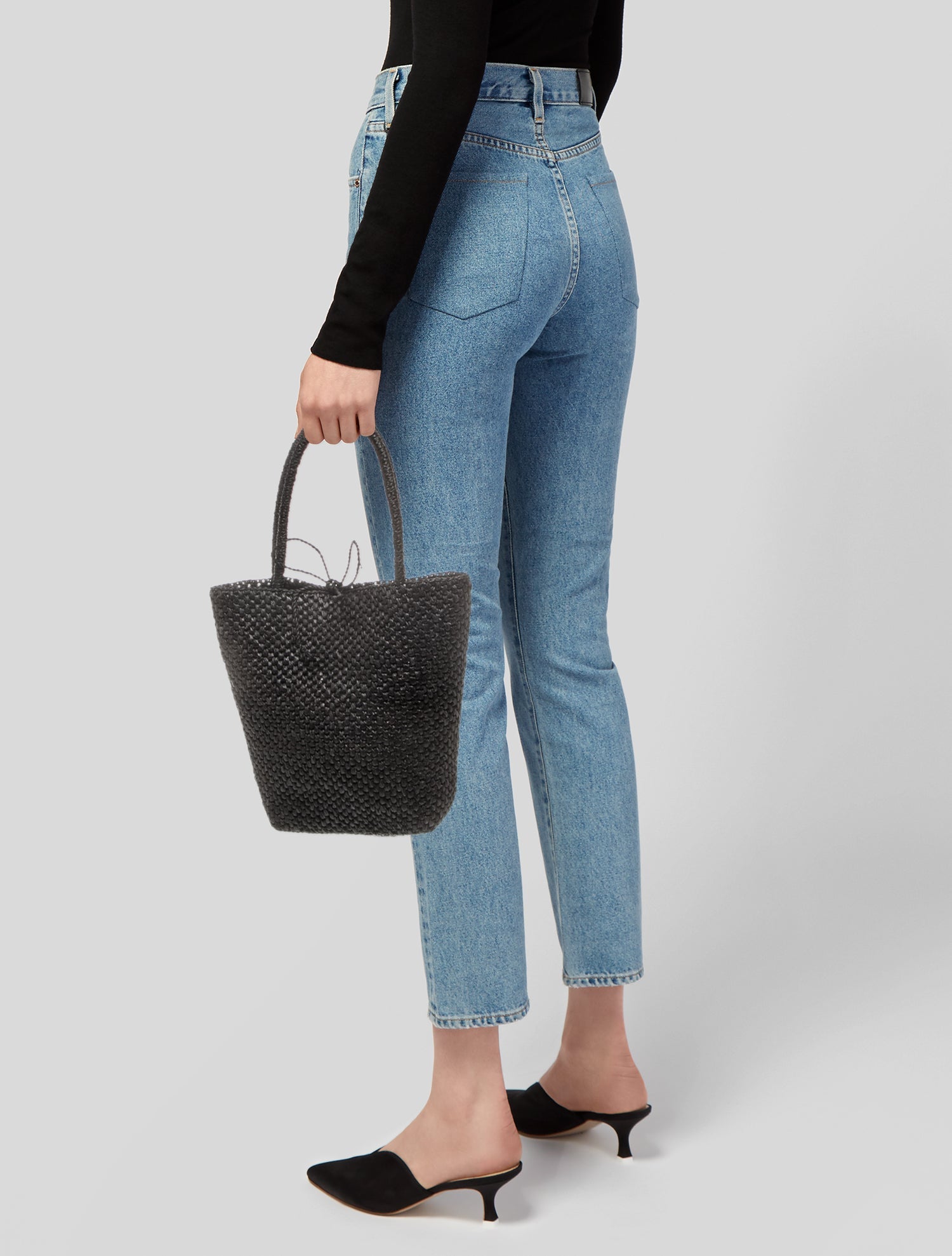 DÔEN Raffia Shoulder Bag