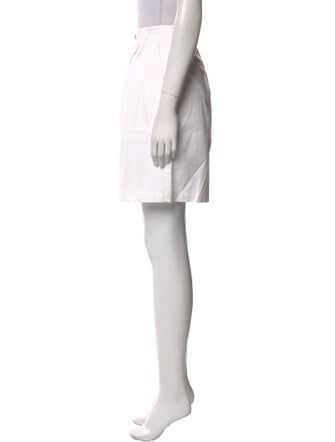 DÔEN Knee-Length Shorts