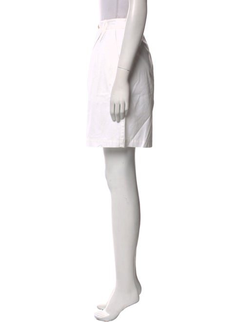 DÔEN Knee-Length Shorts