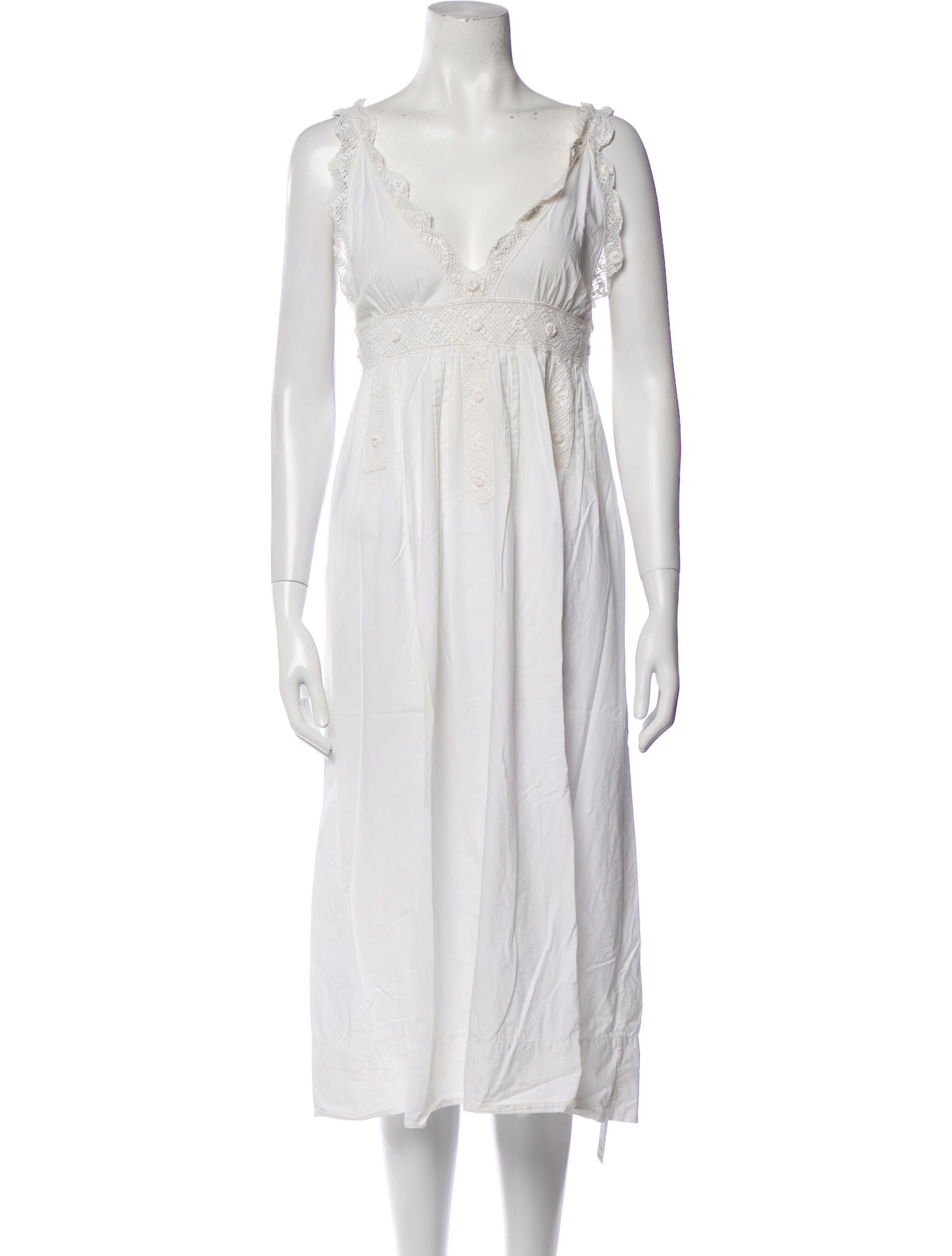 DÔEN V-Neck Midi Length Dress