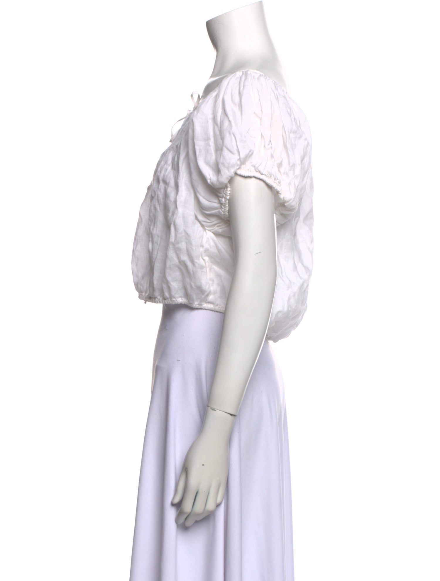 DÔEN Off-The-Shoulder Short Sleeve Crop Top