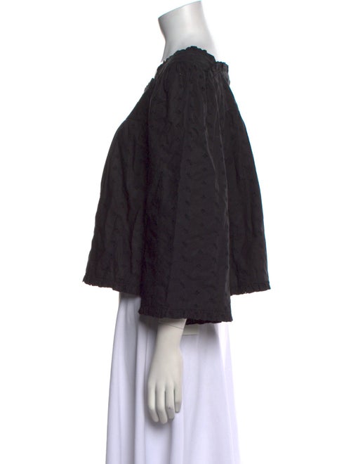 DÔEN Square Neckline Three-Quarter Sleeve Crop Top