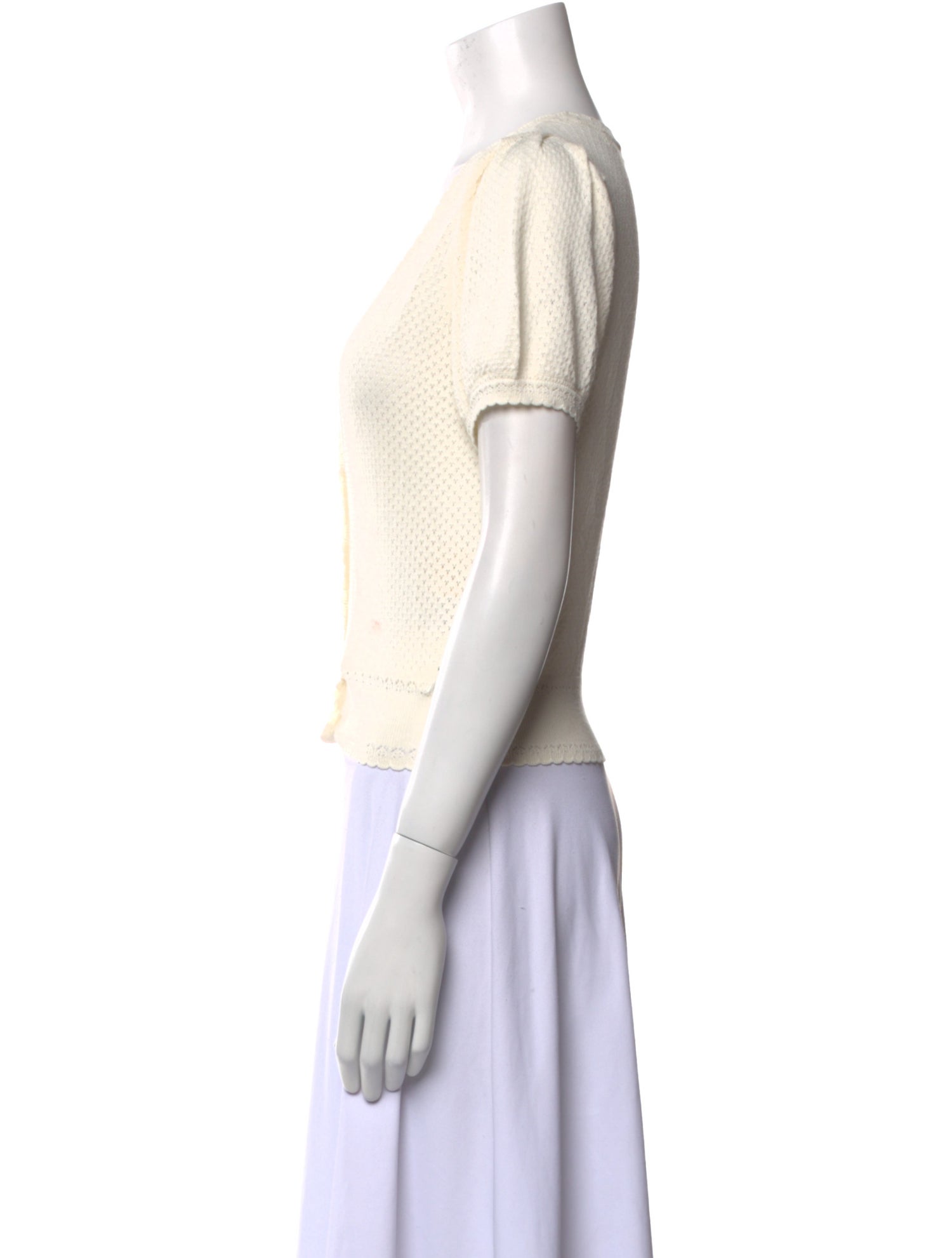 DÔEN V-Neck Short Sleeve Crop Top