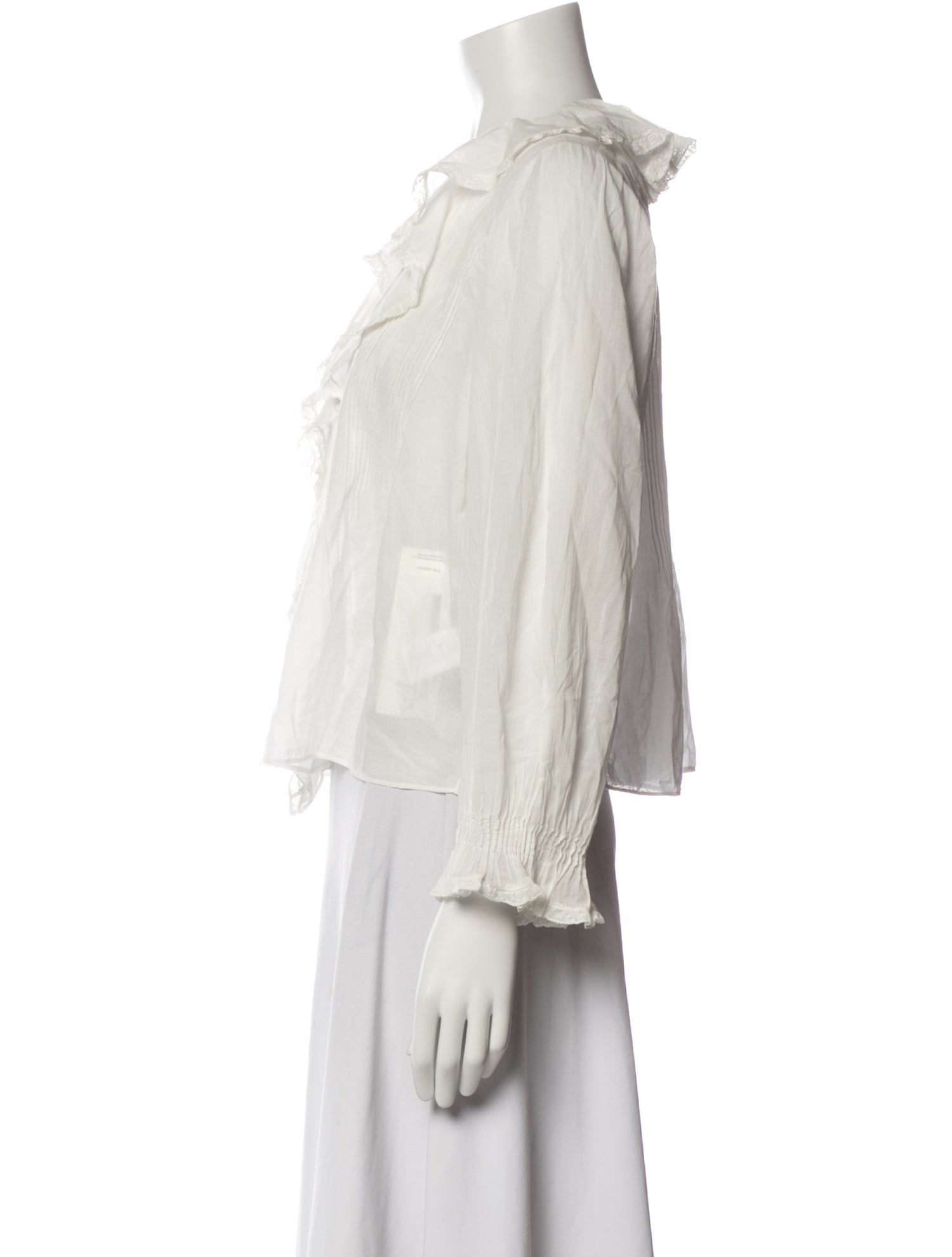 DÔEN V-Neck Three-Quarter Sleeve Blouse