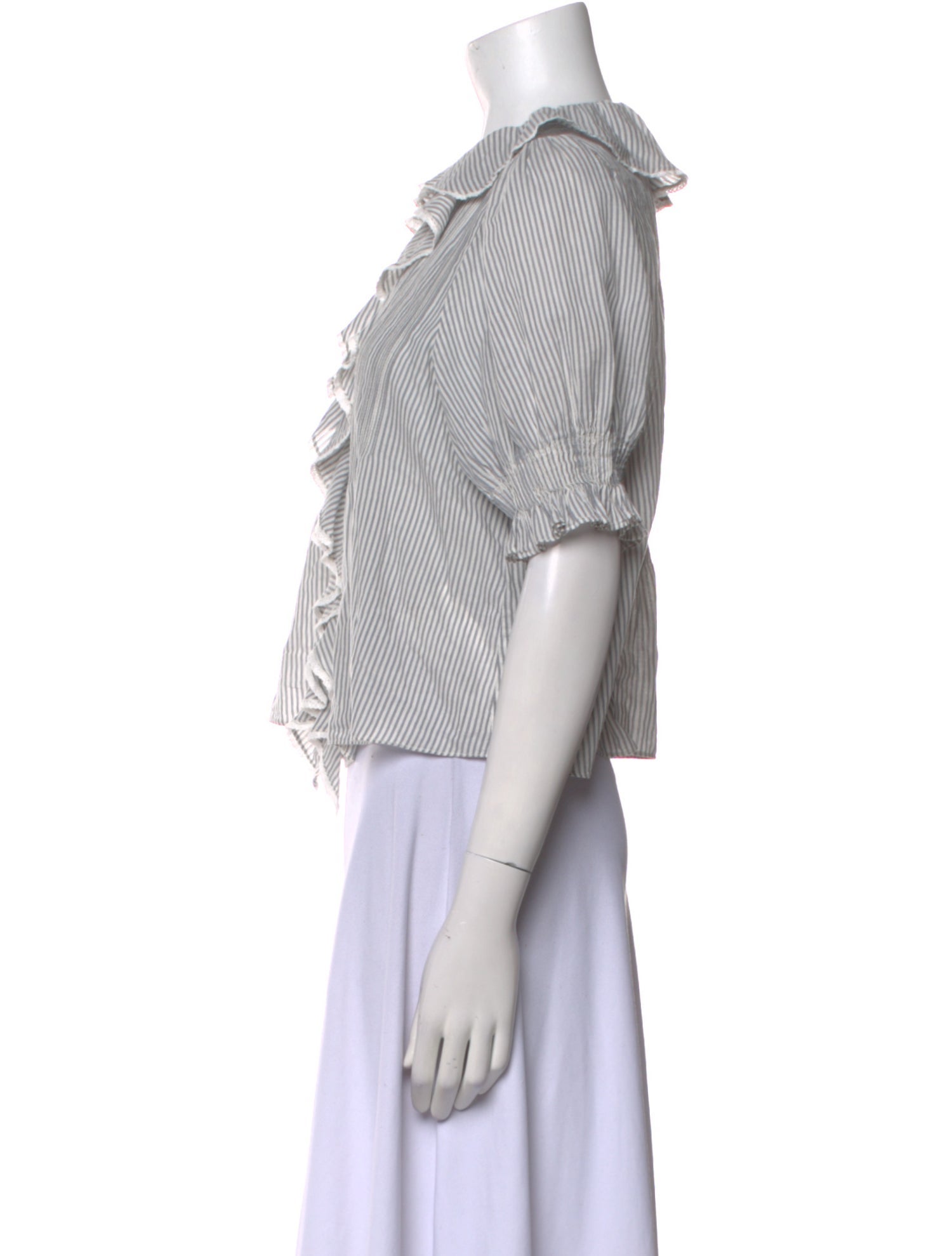 DÔEN Striped V-Neck Crop Top