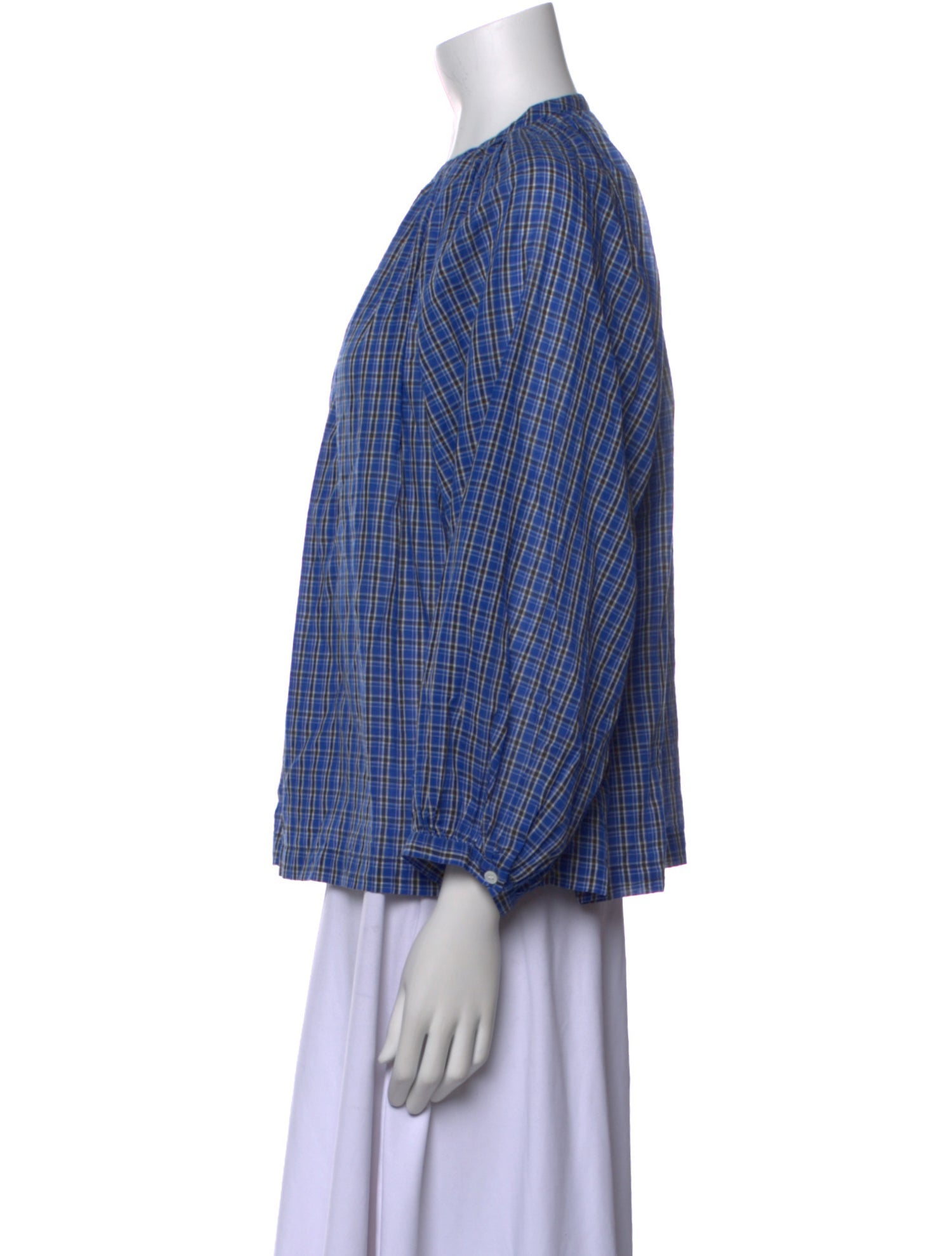 DÔEN Plaid Print Crew Neck Button-Up Top