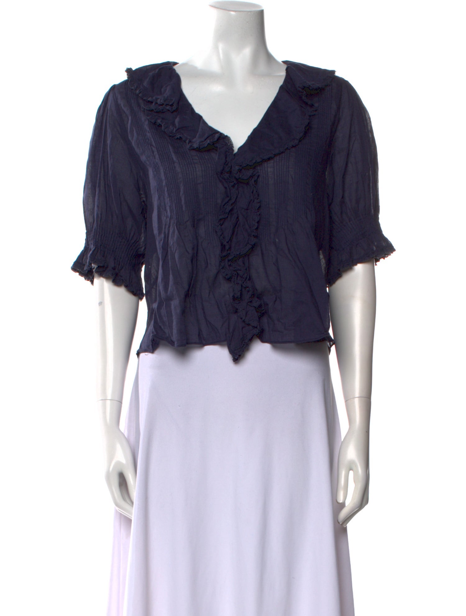 DÔEN V-Neck Short Sleeve Crop Top