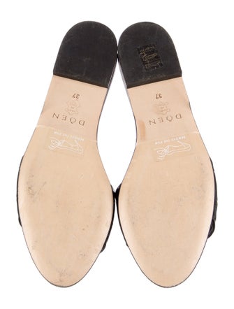 DÔEN Leather Slides