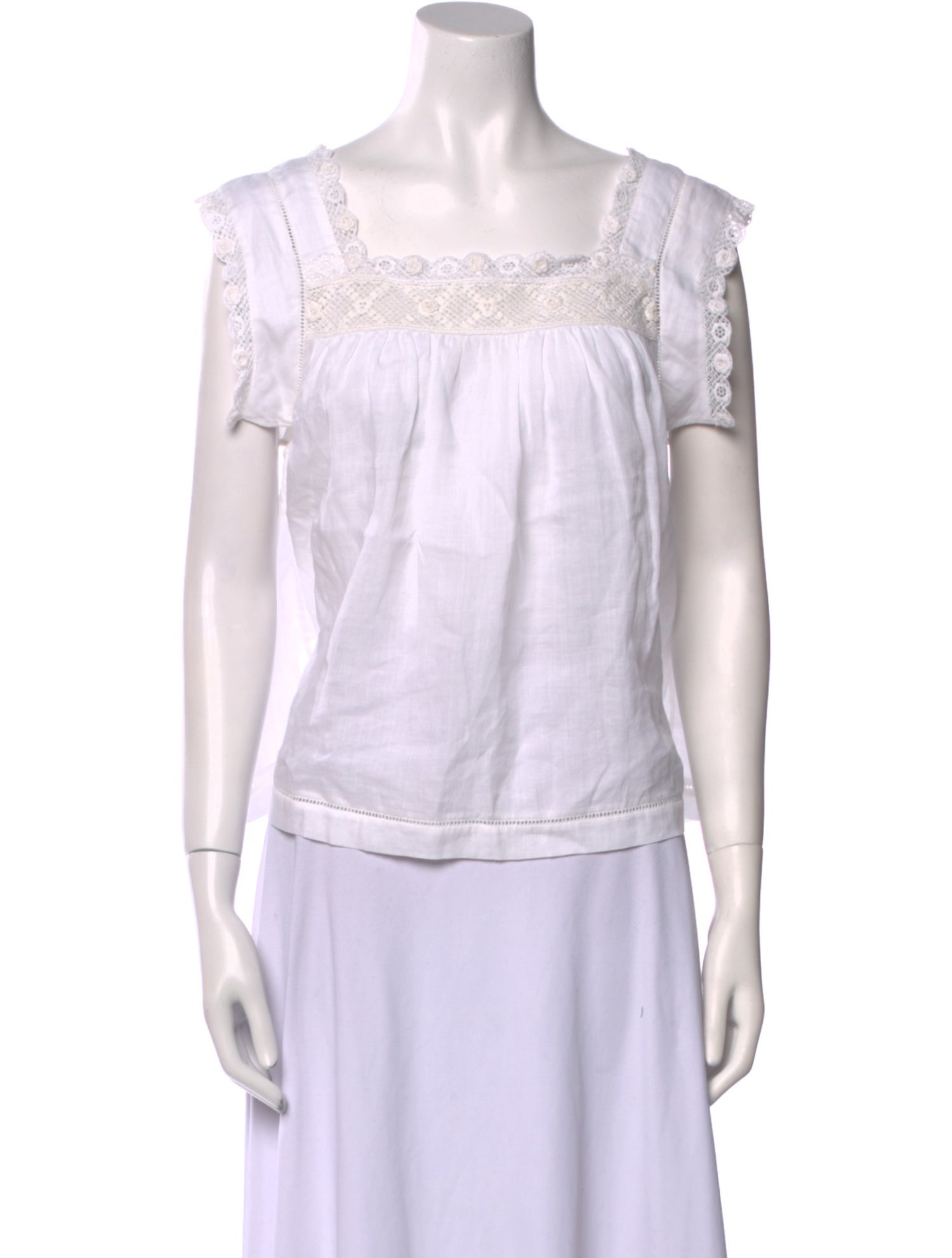 DÔEN Square Neckline Sleeveless Top