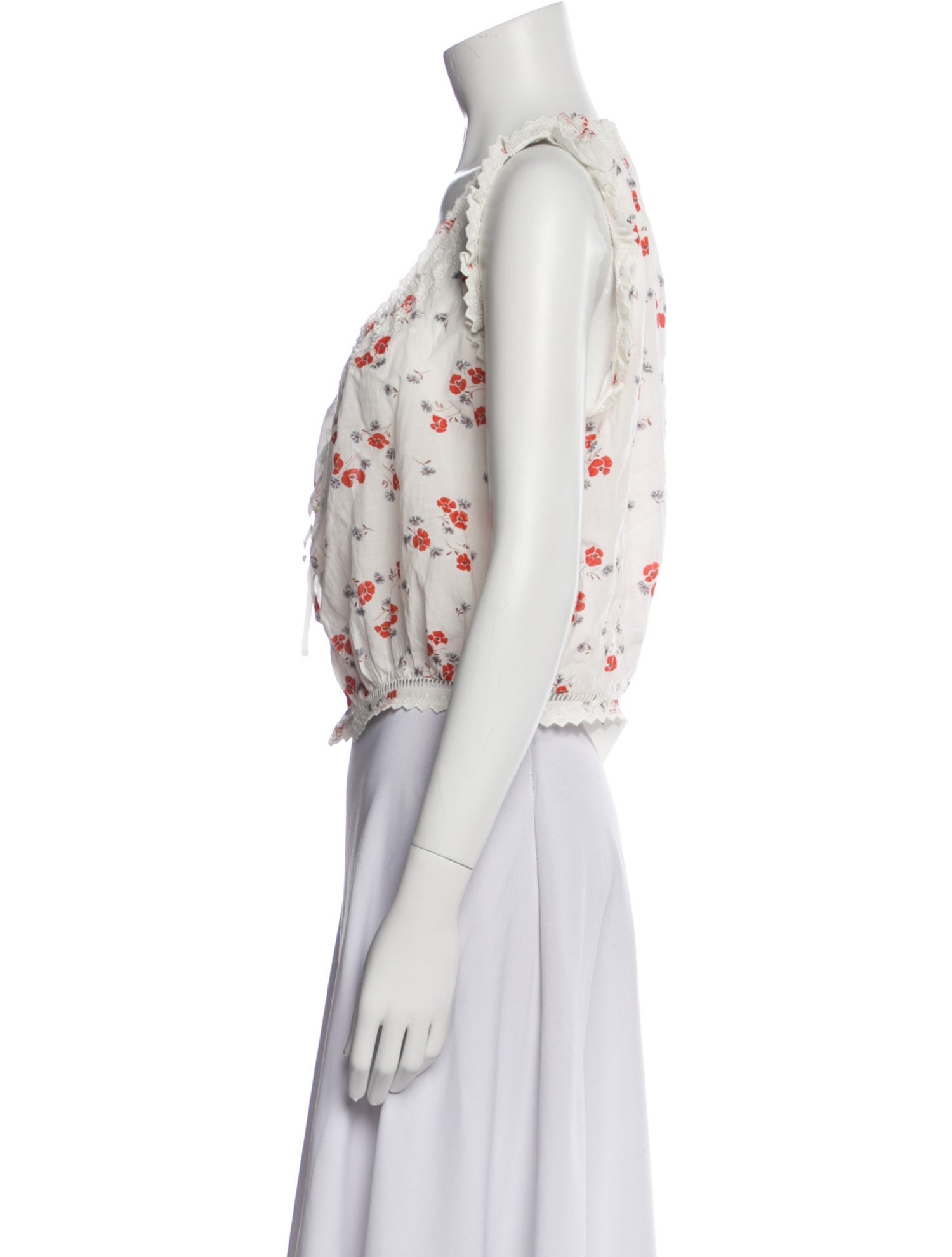 DÔEN Floral Print V-Neck Crop Top