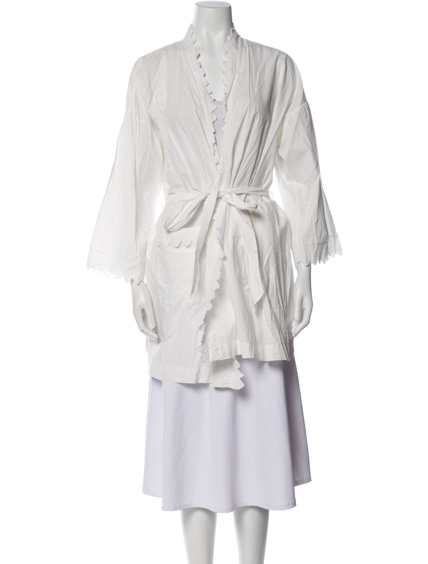 DÔEN Eyelet Trim Robe