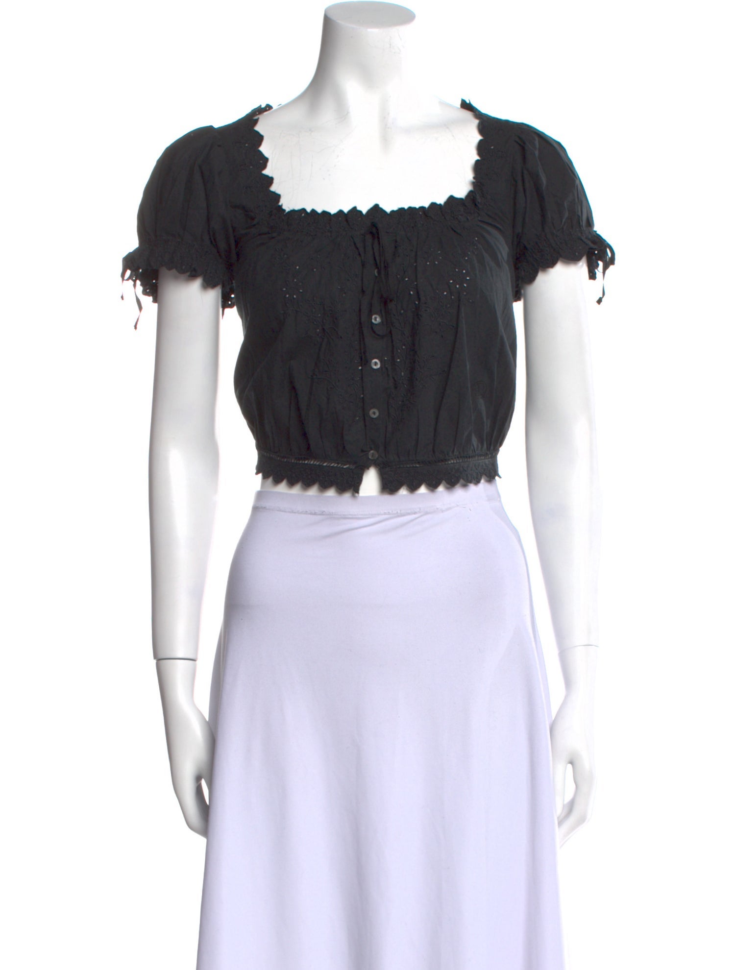 DÔEN Square Neckline Short Sleeve Crop Top