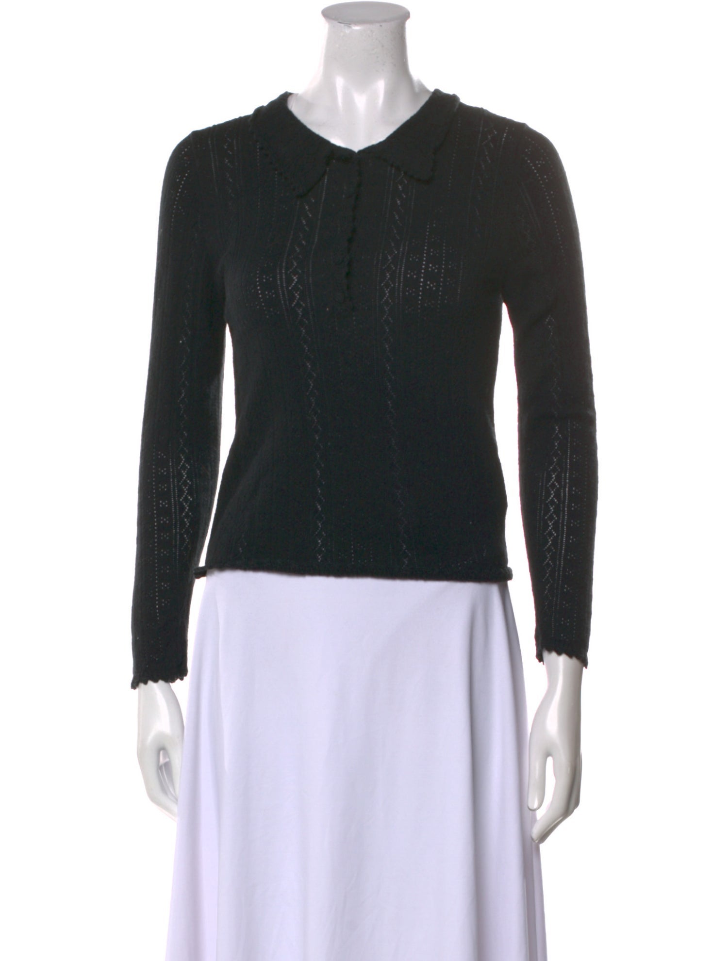 DÔEN V-Neck Long Sleeve Top