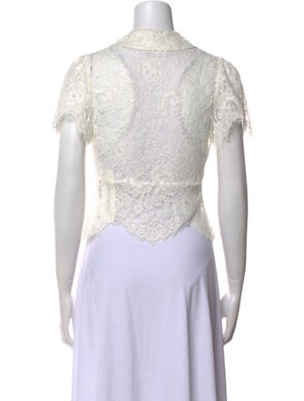 DÔEN Lace Pattern Short Sleeve Crop Top