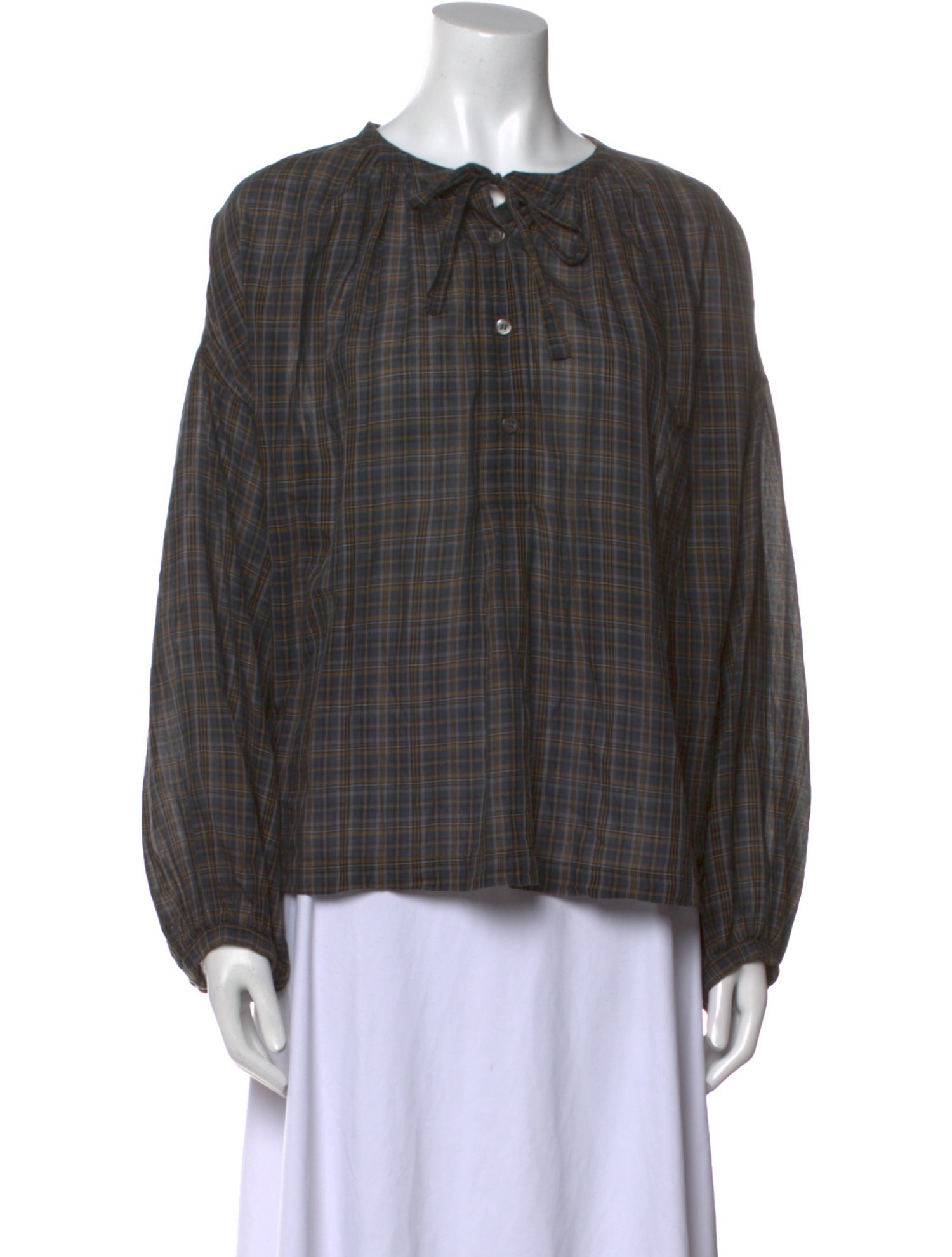 DÔEN Plaid Print Crew Neck Button-Up Top