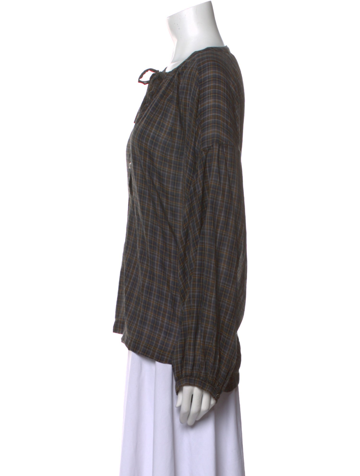 DÔEN Plaid Print Crew Neck Button-Up Top
