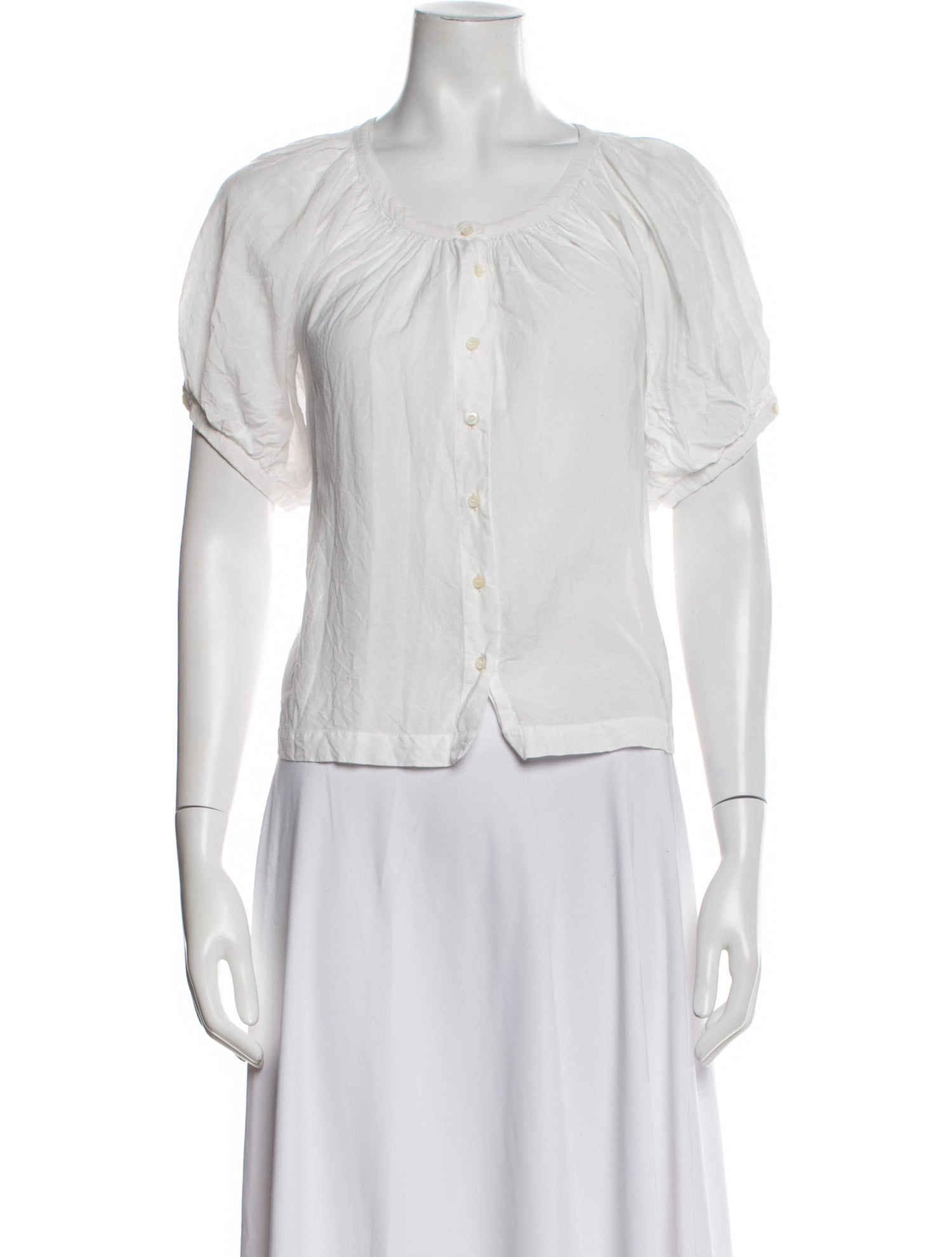 DÔEN Scoop Neck Short Sleeve Button-Up Top