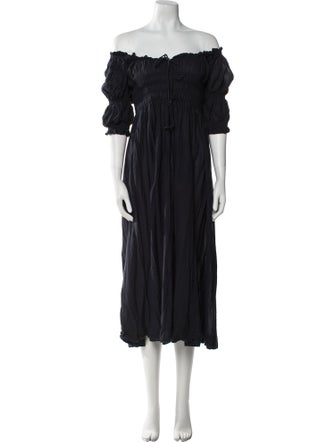 DÔEN Off-The-Shoulder Long Dress