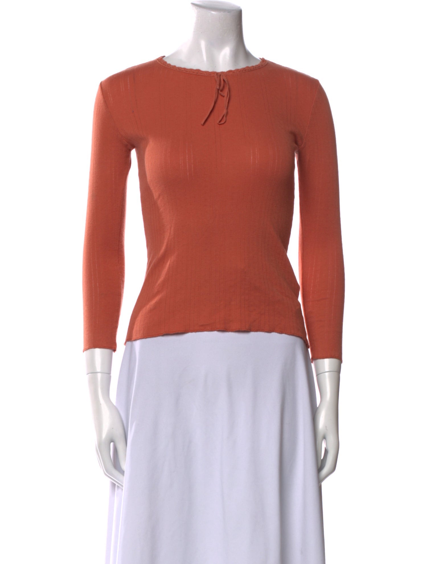 DÔEN Crew Neck Three-Quarter Sleeve Top